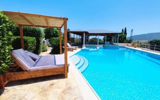 Λαγονήσι, βίλα 350τμ 1900000€