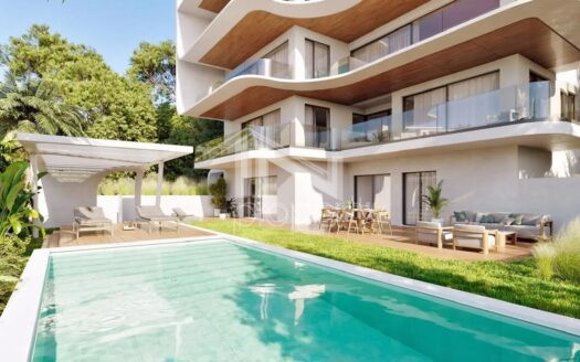 Βουλιαγμένη, μεζονέτα 340 τμ, 4400000€