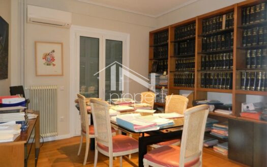 Κολωνάκι, οροφοδιαμέρισμα 135 τμ, 1150000€