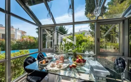 Βούλα, μονοκατοικία 380 τμ, 1395000€