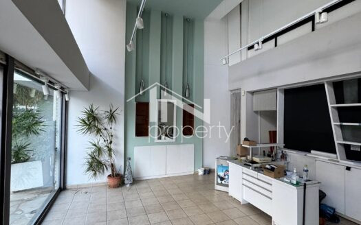 Χολαργός, κατάστημα 165 τμ, 1400€