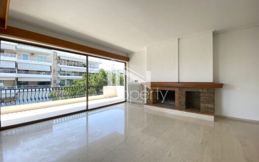 Γλυφάδα Γκολφ οροφοδιαμέρισμα 223 τμ, 650000€