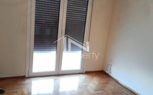 Χολαργός, γραφείο 70 τμ, 1000€