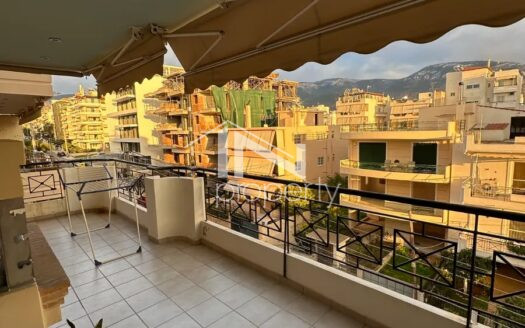 Γλυφάδα, οροφοδιαμέρισμα 116 τμ, 390000€