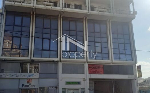 Καμίνια – Παλαιά Κοκκινιά, βιοτεχνικός χώρος 835 τμ, 4000€