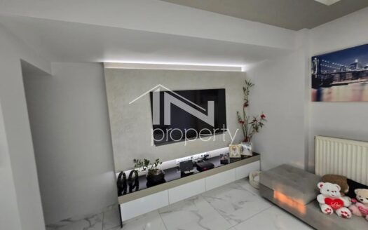 150-square-meter maisonette in Argyroupoli