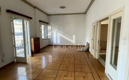 Πειραιάς, κτίριο 878 τμ