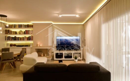 93-square-meter apartment in Palaio Faliro