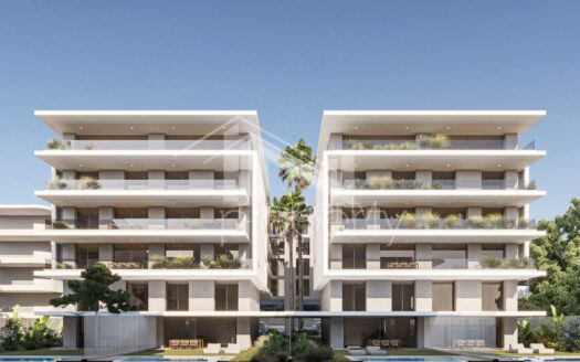 Greek apartment, 163 sq. ft.